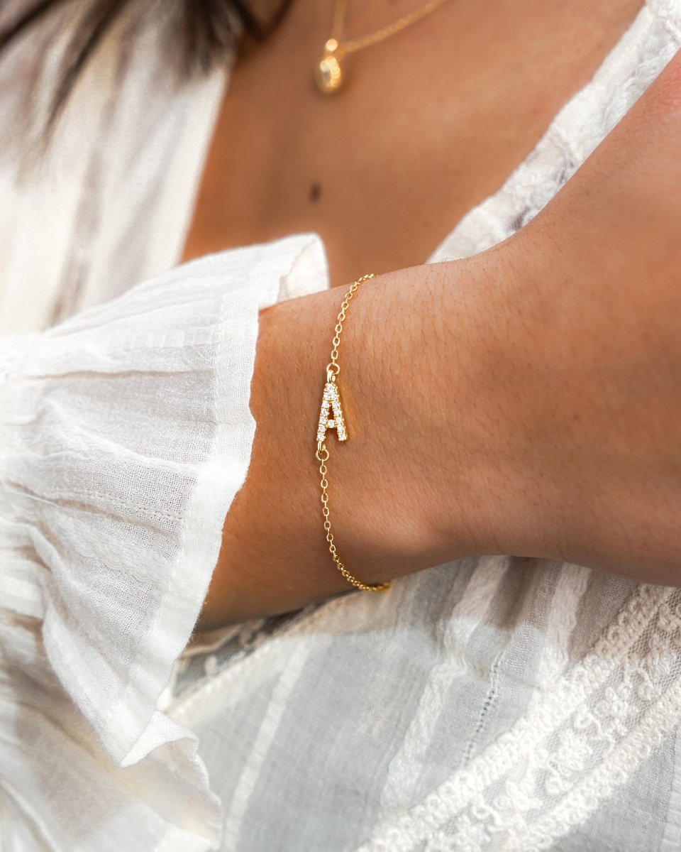ZakiaHo Braccialetti con lettera dell'alfabeto dalla A alla Z, con simbolo dell'infinito, per donne e ragazze, con catena regolabile, gioielli da donna, regali di compleanno, Acciaio inossidabile ZakiaHo Braccialetti con lettera dell'alfabeto dalla A alla Z, con simbolo dell'infinito, per donne e ragazze, con catena regolabile, gioielli da donna, regali di compleanno, Acciaio inossidabile