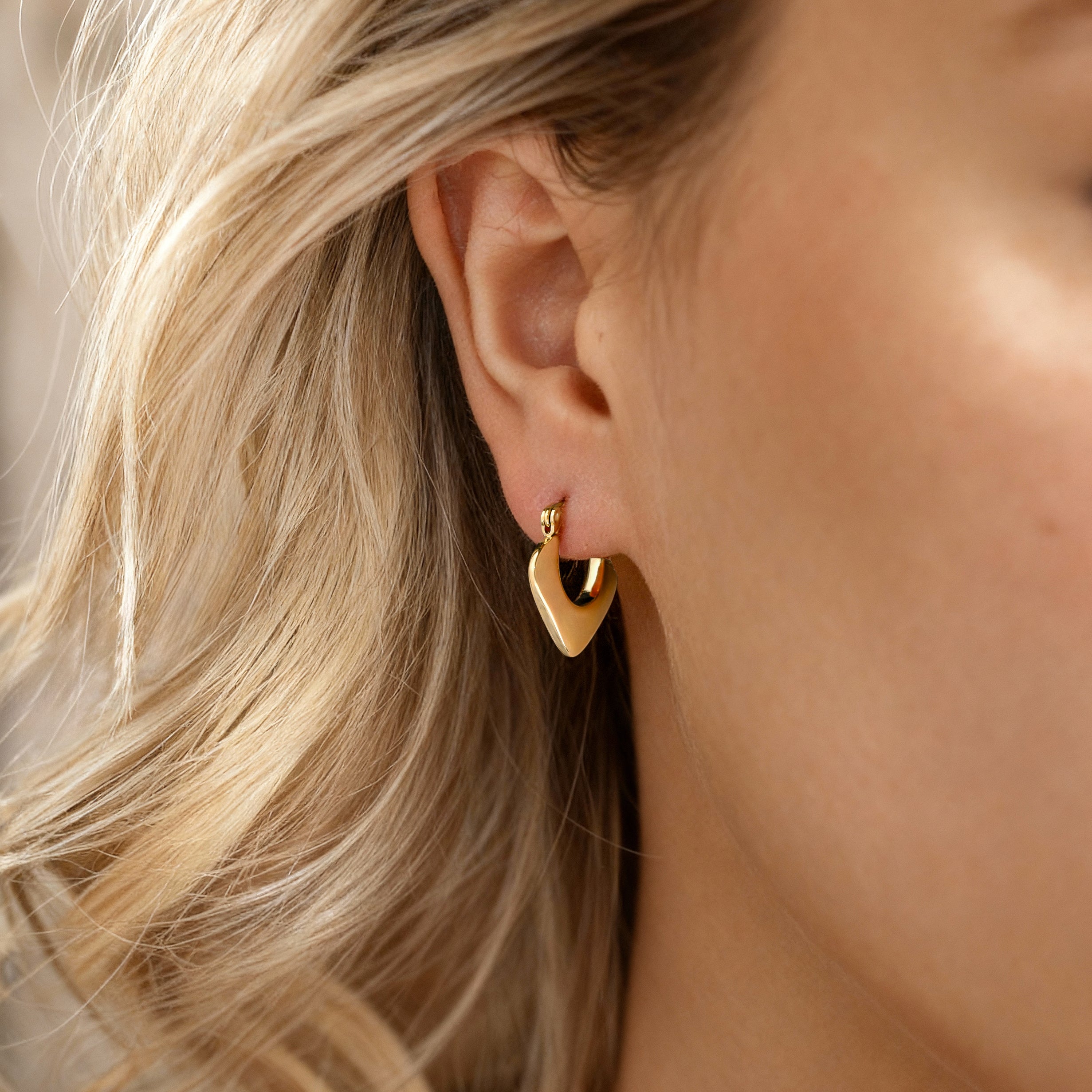 Orecchini Cerchio Triangolari