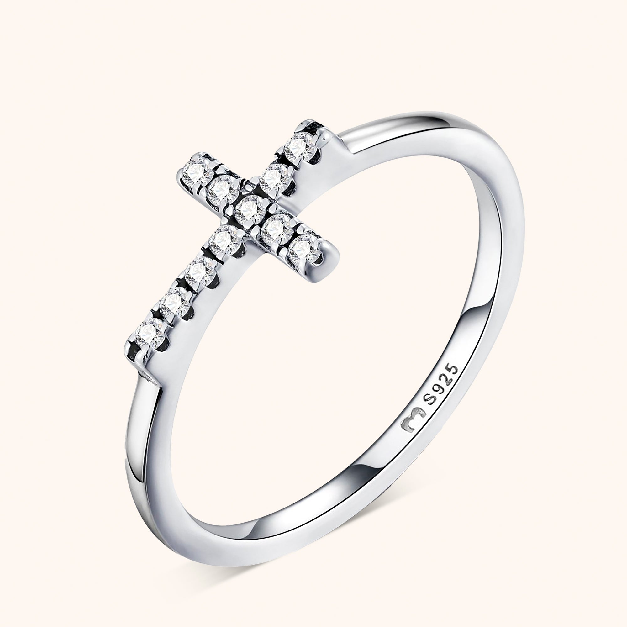 Anello Croce Religiosa - Chiara Jewels