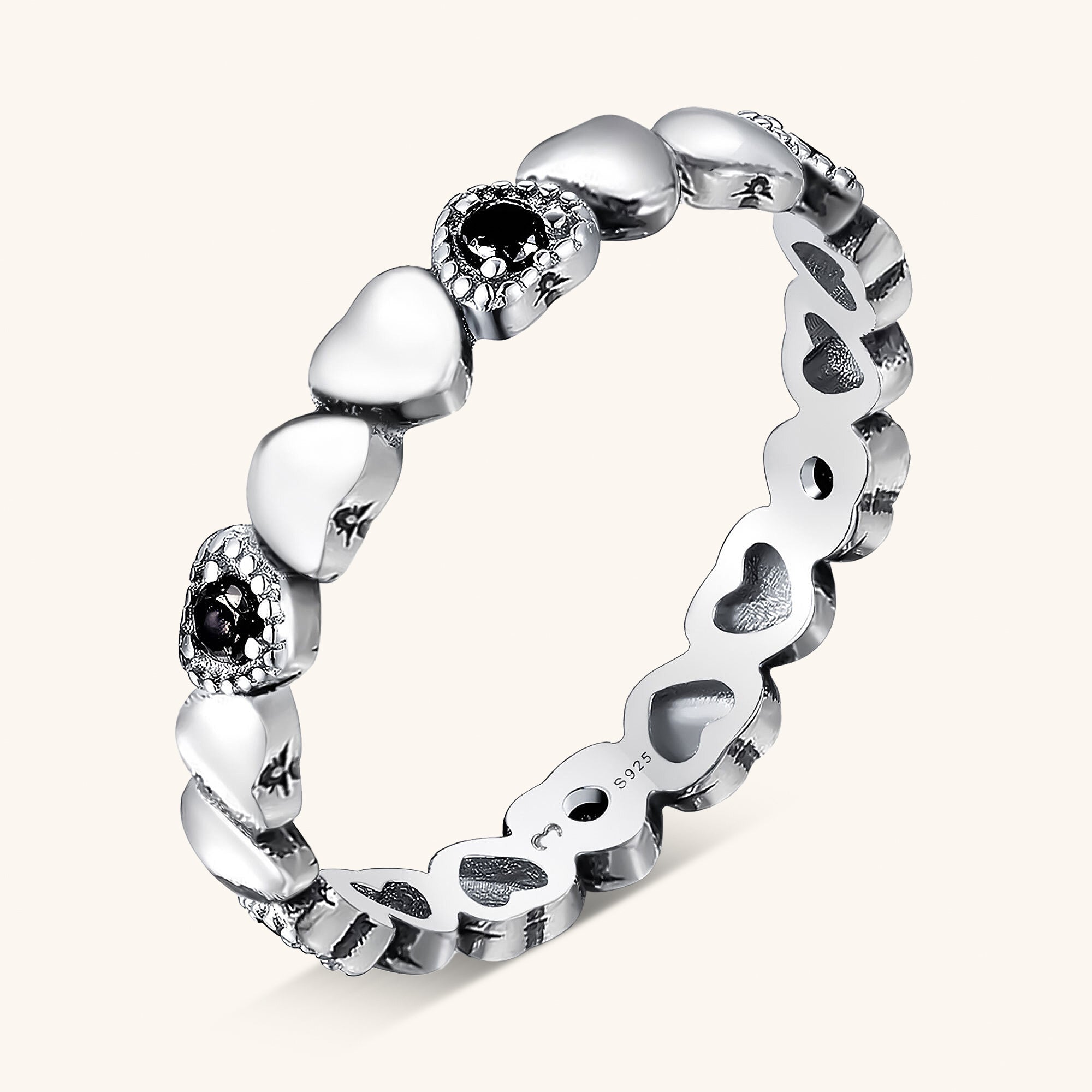 Anello Cuore Nero - Chiara Jewels