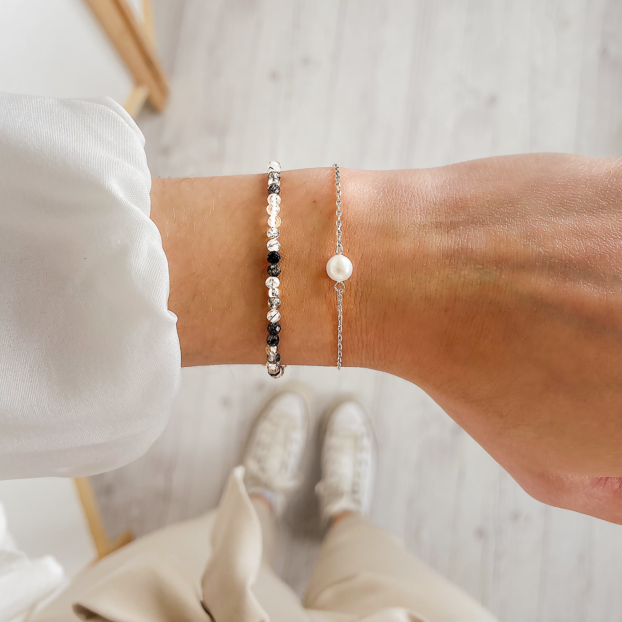 Bracciale Les Poulettes 'Collegamento Piccola Perla' - Placcato Oro 3 Micron, Gioiello Di Moda Con Cofanetto Regalo, Design Originale, Garantito 1 Anno